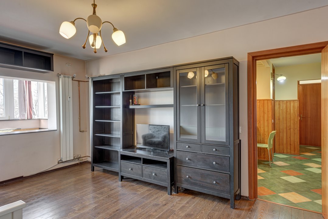 Apartament decomandat, 2 bai, metrou Aurel Vlaicu