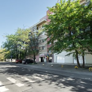 Bloc ingrijit, sistem fotovoltaic si panouri solare. Comision 0