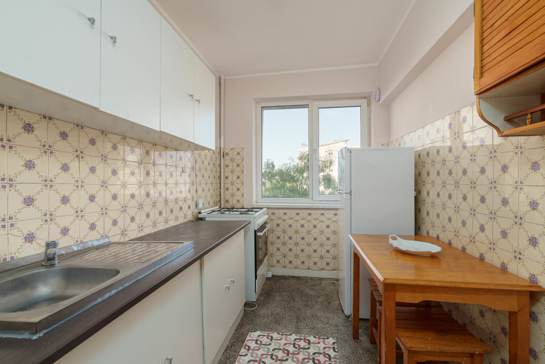 ION MIHALACHE - 1 MAI, APARTAMENT 3 CAMERE, VEDERE MIXTA!