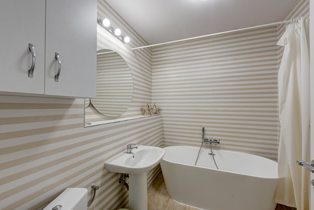 Apartament mobilat si utilat de 3 camere, Doamna Ghica Plaza! Comision 0%
