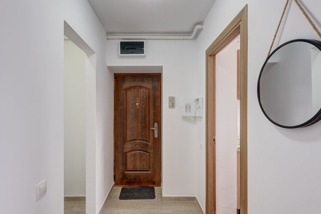 Apartament renovat, 2 min. Metrou Jiului, 0% comision