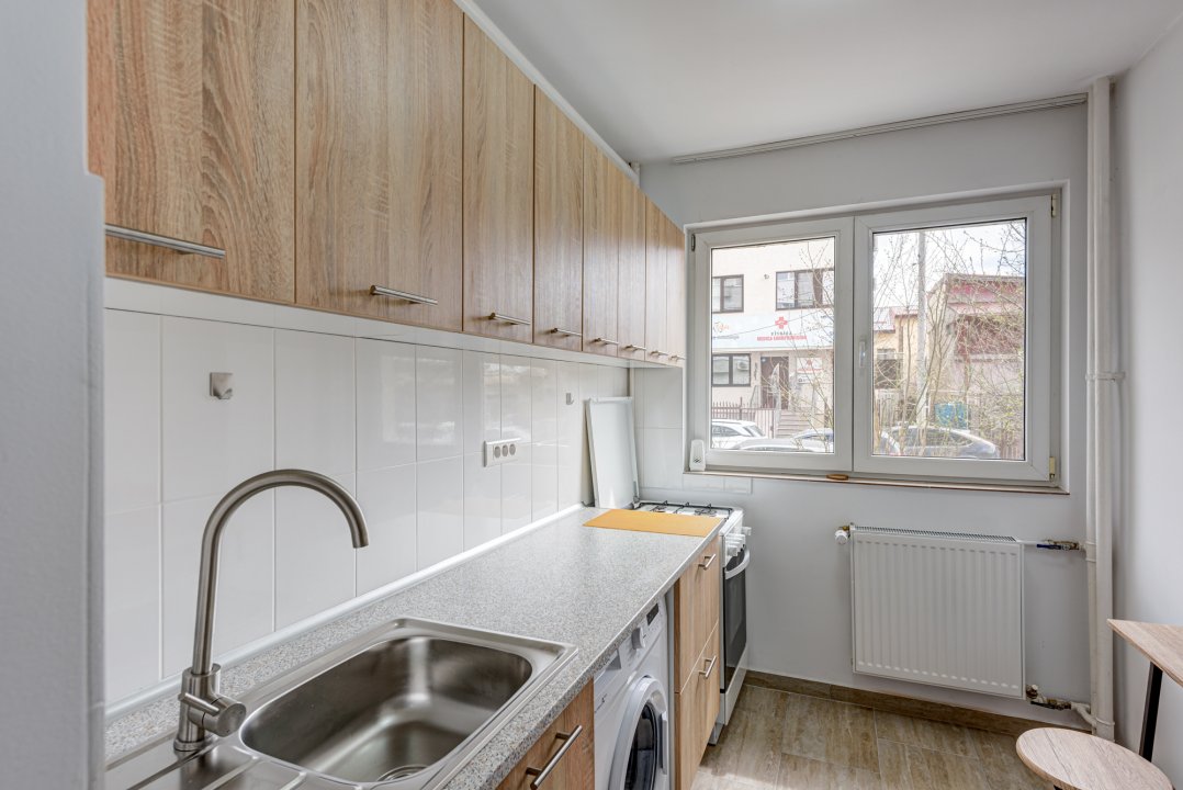 Apartament renovat, 2 min. Metrou Jiului, 0% comision
