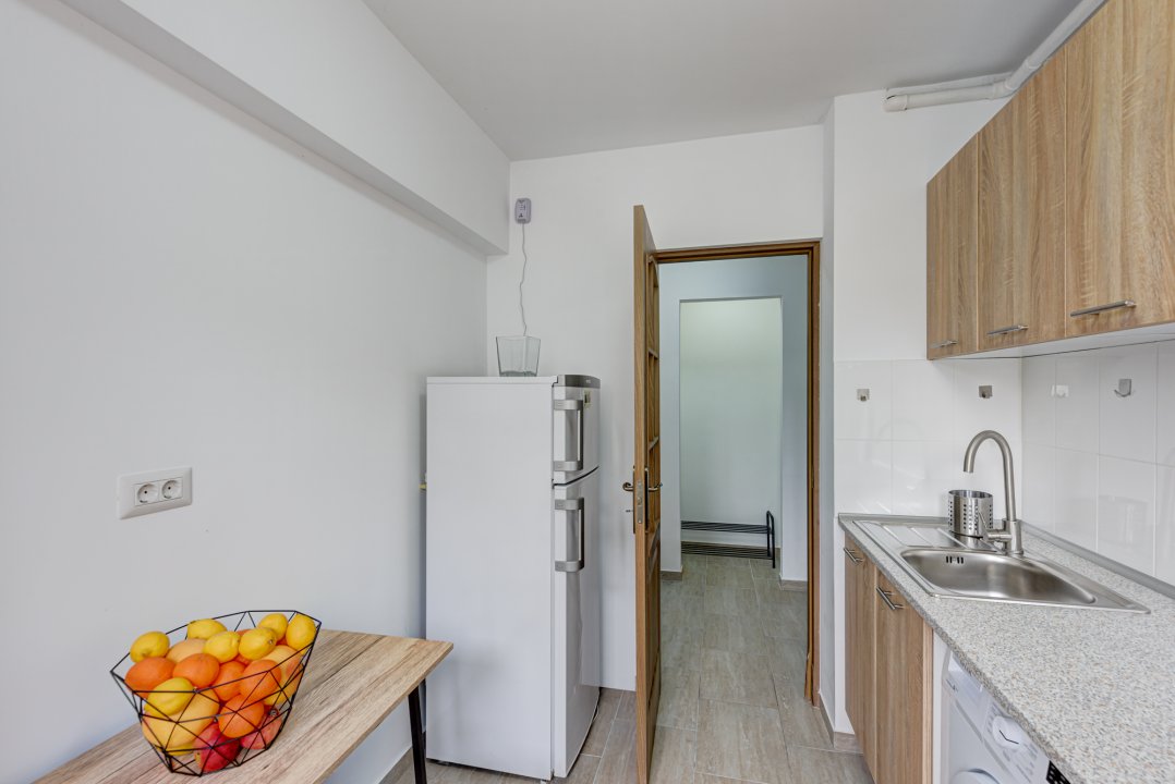Apartament renovat, 2 min. Metrou Jiului, 0% comision