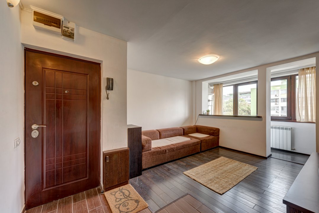 Apartament renovat modern, gata de mutat, Bd. Cantemir, Budapesta