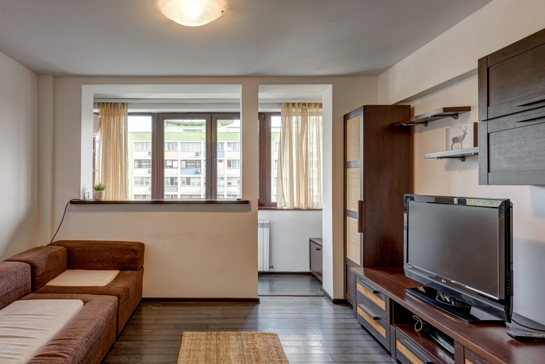Apartament renovat modern, gata de mutat, Bd. Cantemir, Budapesta