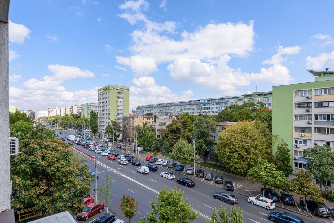 Apartament renovat modern, gata de mutat, Bd. Cantemir, Budapesta