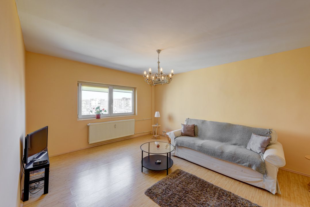 Apartament 3 camere, decomandat, hol H, 76 mp, 2 bai, Lujerului, Veteranilor