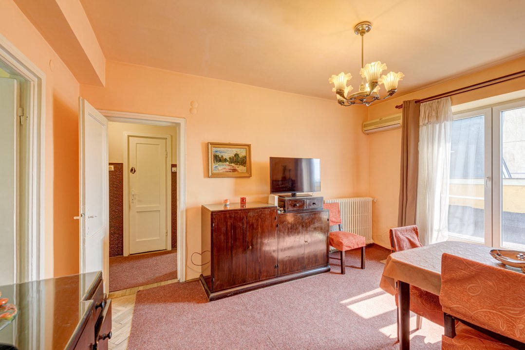 Apartament 4 camere, terasa 19 mp, Universitate, 0% comision