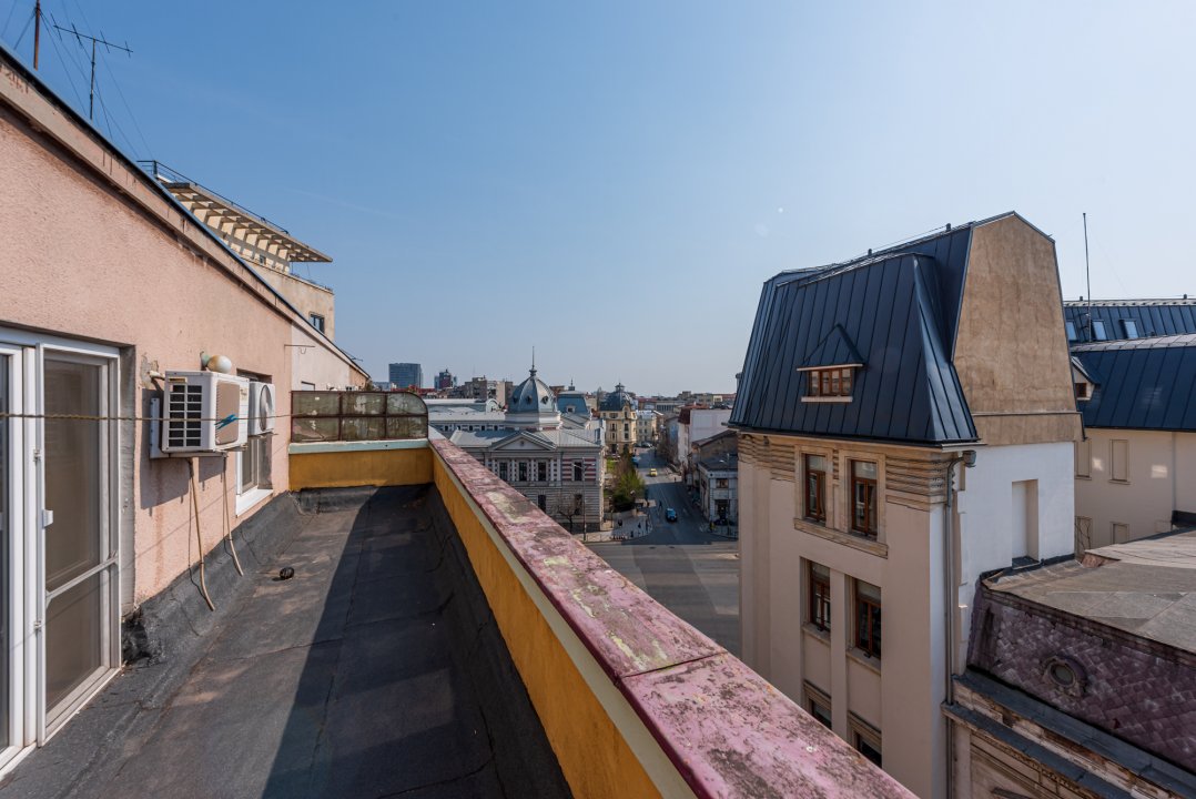 Apartament 4 camere, terasa 19 mp, Universitate, 0% comision