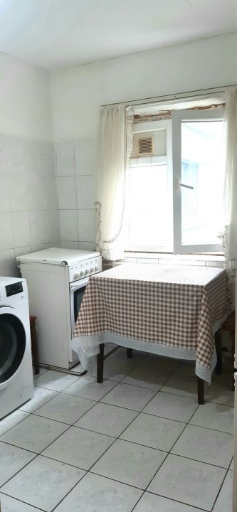 Brancoveanu, Secuilor, 41 mp, decomandata, bloc mixt, 0% comision
