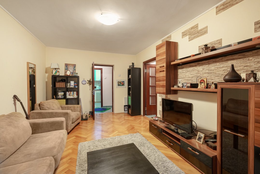 Apartament 2 camere, mobilat si utilat, luminos, 0% comision