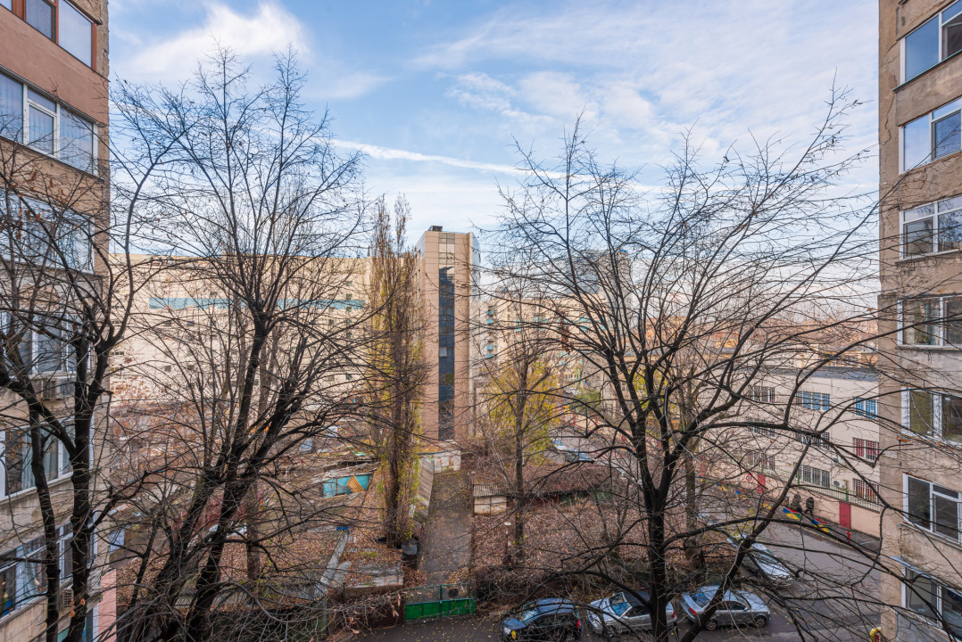 Apartament 2 camere Gara de Nord, centrala proprie
