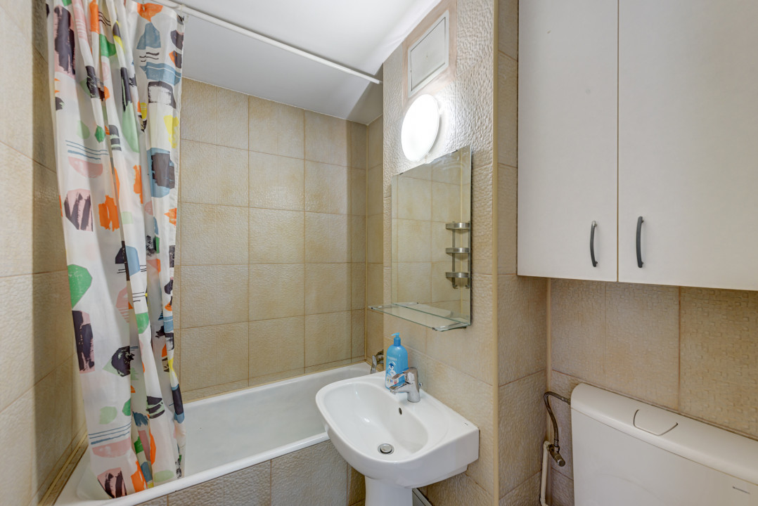 Apartament 2 camere, decomandat, langa metrou Grigorescu