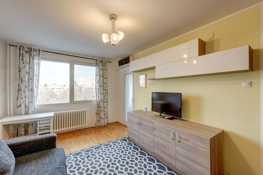 Apartament 2 camere, decomandat, langa metrou Grigorescu
