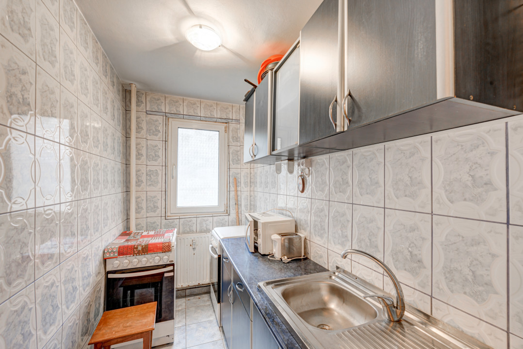 Apartament 2 camere, decomandat, 5 min. metrou Gorjului