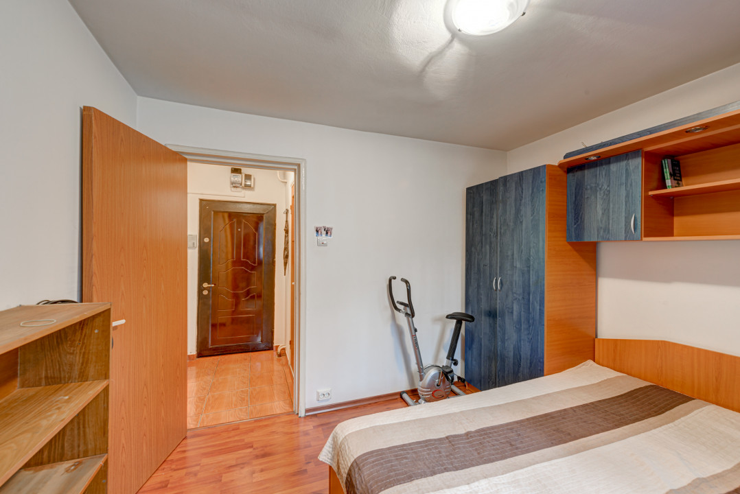 Apartament 2 camere, decomandat, 5 min. metrou Gorjului