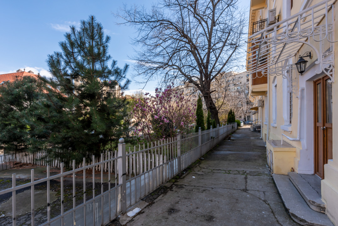 Apartament modern, 90 mp, cu centrala proprie, 2 bai, lift