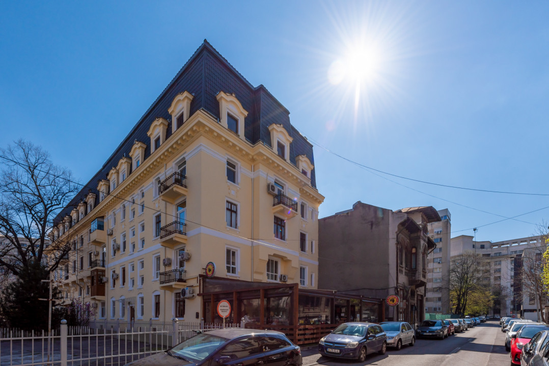 Apartament modern, 90 mp, cu centrala proprie, 2 bai, lift