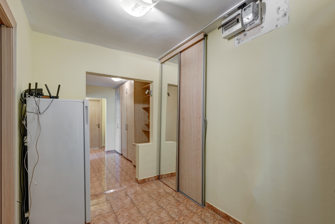 Antecontract. Apartament 3 camere decomandat, 75 mp, Crangasi