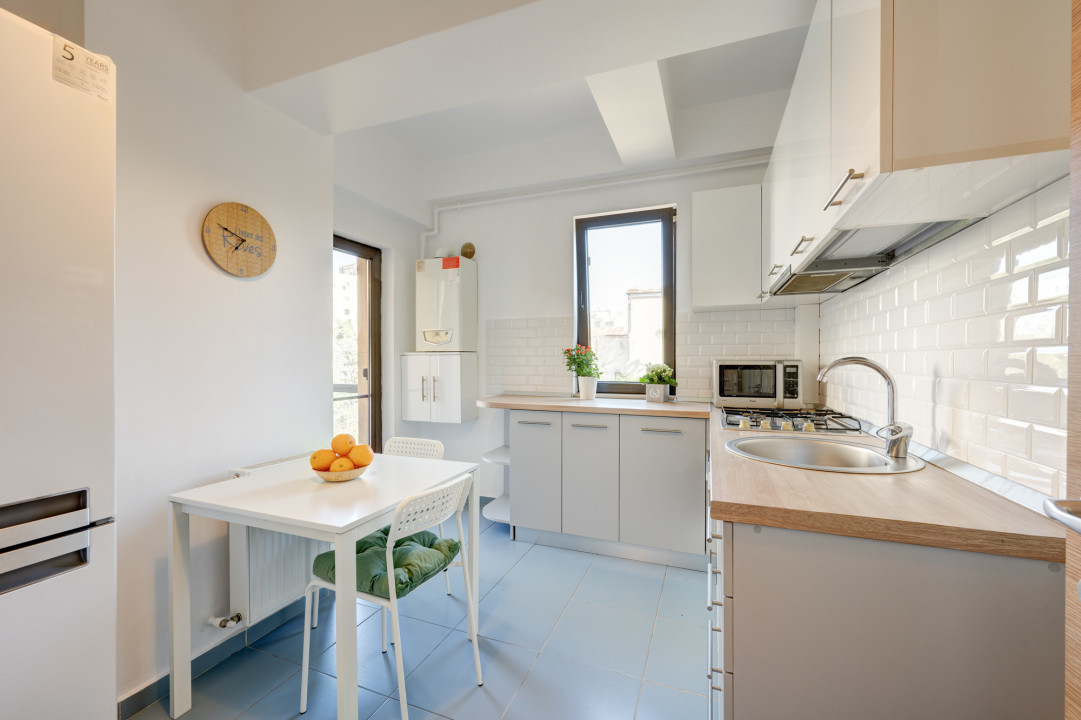Antecontract. Apartament 2 camere, Piata Alba Iulia, bloc 2016