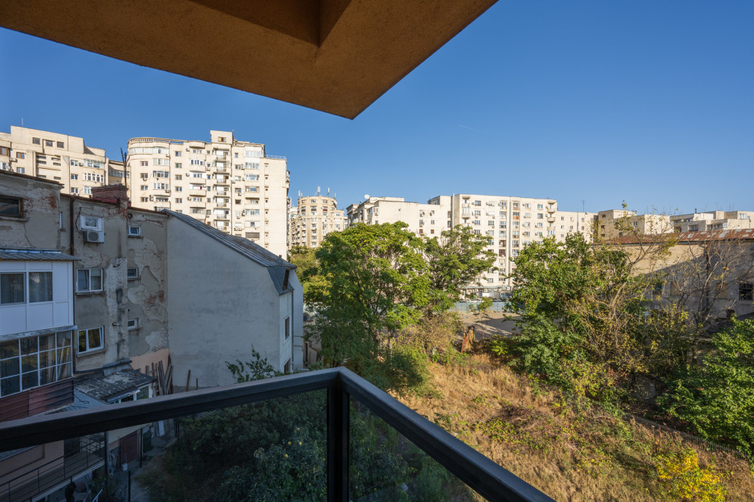 Antecontract. Apartament 2 camere, Piata Alba Iulia, bloc 2016