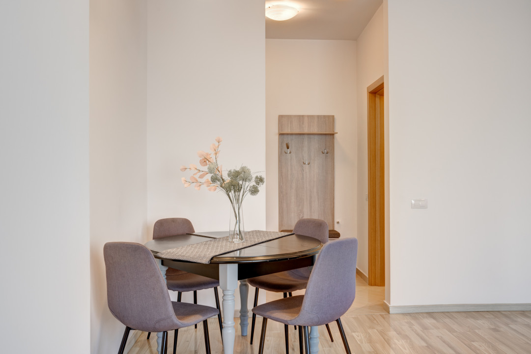 Antecontract. Apartament 2 camere, Piata Alba Iulia, bloc 2016