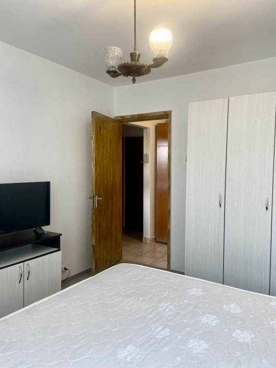 Apartament 2 camere, decomandat, Postavarul