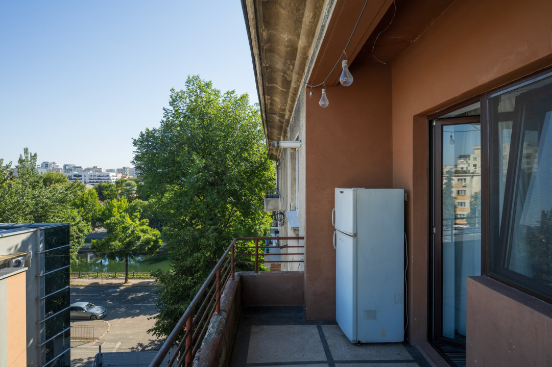 Apartament cu 2 camere - vedere spre Splai -Metrou Timpuri Noi