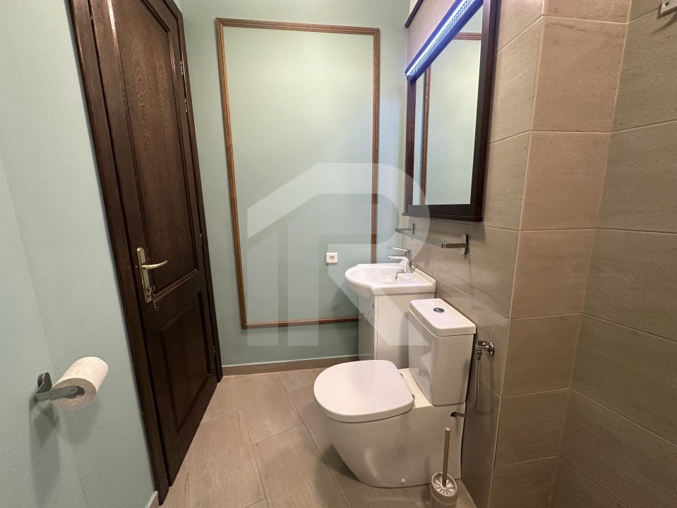 ARMENEASCA Apartament 6 camere 190 MP!