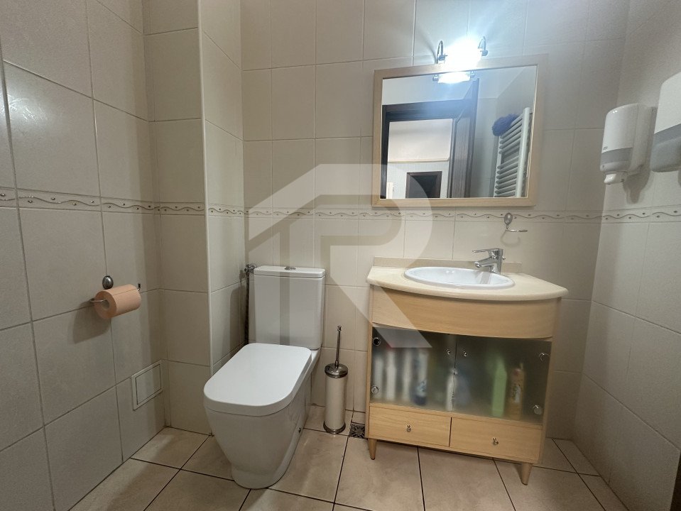 ARMENEASCA Apartament 6 camere 190 MP!