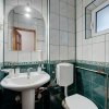 Apartament 3 camere, decomandat, 2 bai, langa Scoala 97