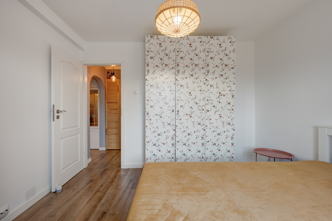 Apartament 2 camere Decebal, Piata Alba-Iulia, decomandat, gata de mutat