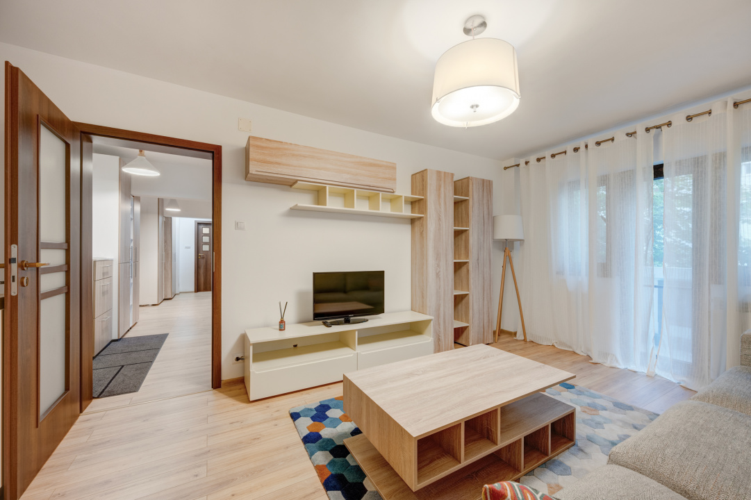 Apartament 3 camere Tineretului, 2 bai, loc parcare, 3 min. metrou Timpuri Noi
