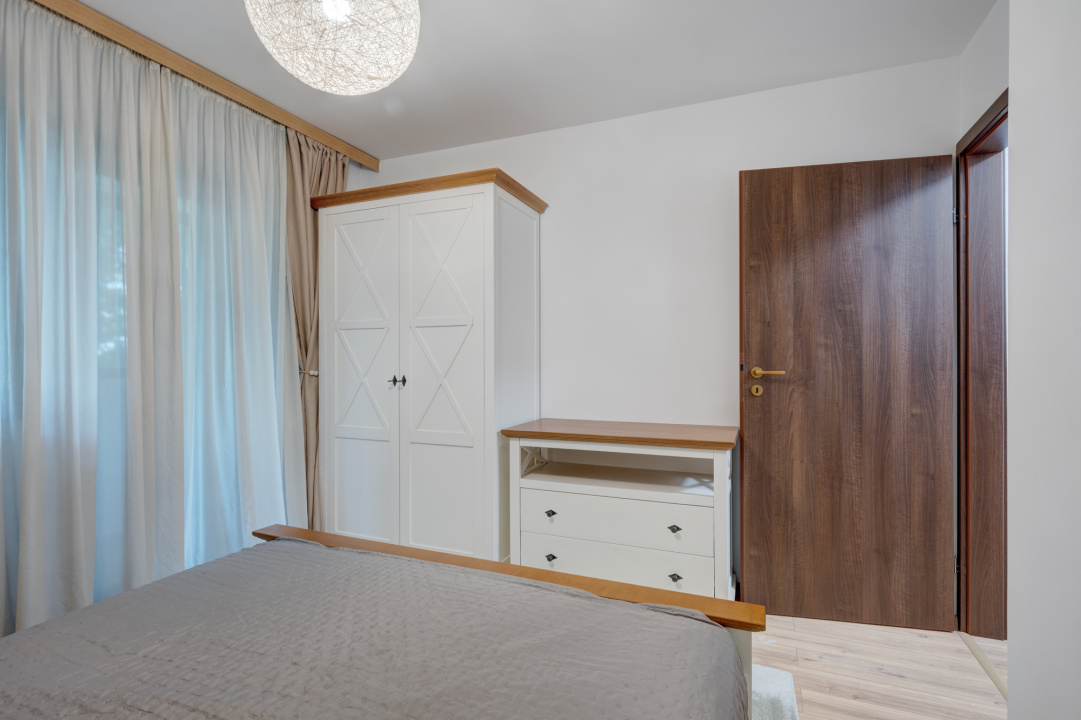 Apartament 3 camere Tineretului, 2 bai, loc parcare, 3 min. metrou Timpuri Noi