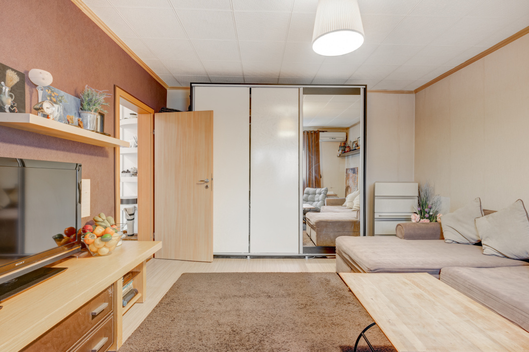 Mall Vitan - decomandat - centrală termica - bloc reabilitat - comision 0