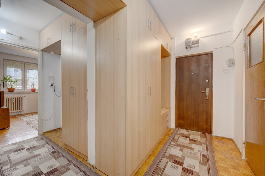 Apartament 3 camere decomandat Valea Calugareasca, Parc Drumul Taberei