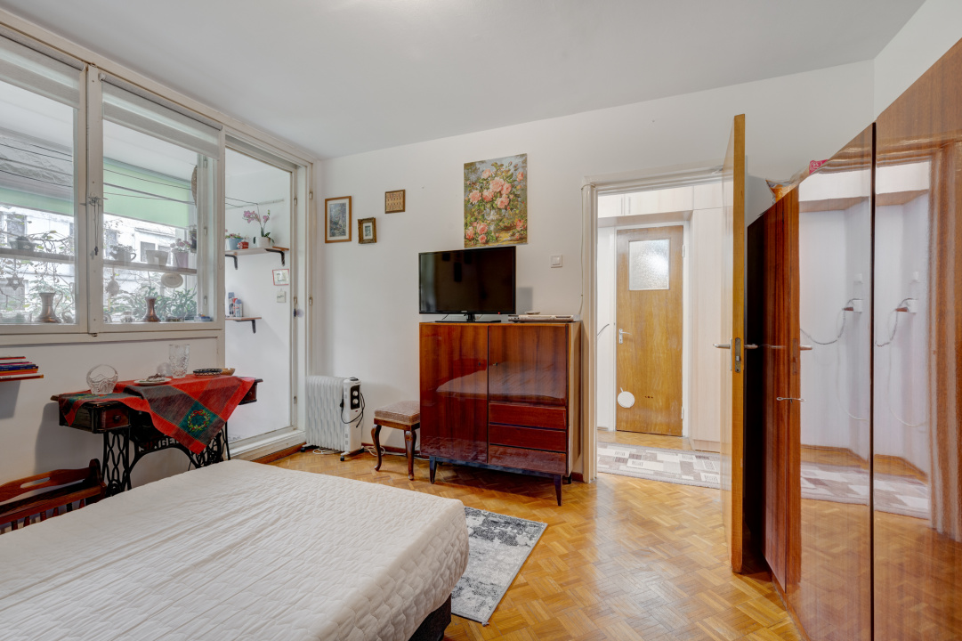 Apartament 3 camere decomandat Valea Calugareasca, Parc Drumul Taberei