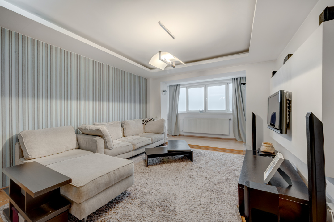 Apartament 2 camere Tineretului, cu priveliste catre parc 