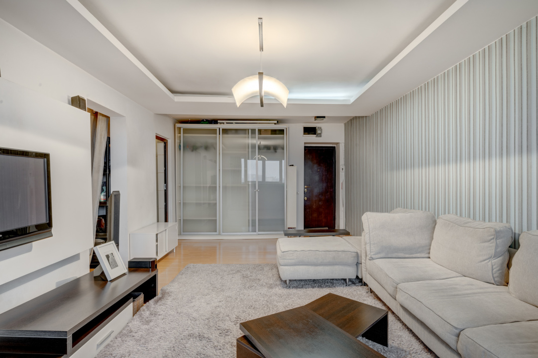 Apartament 2 camere Tineretului, cu priveliste catre parc 