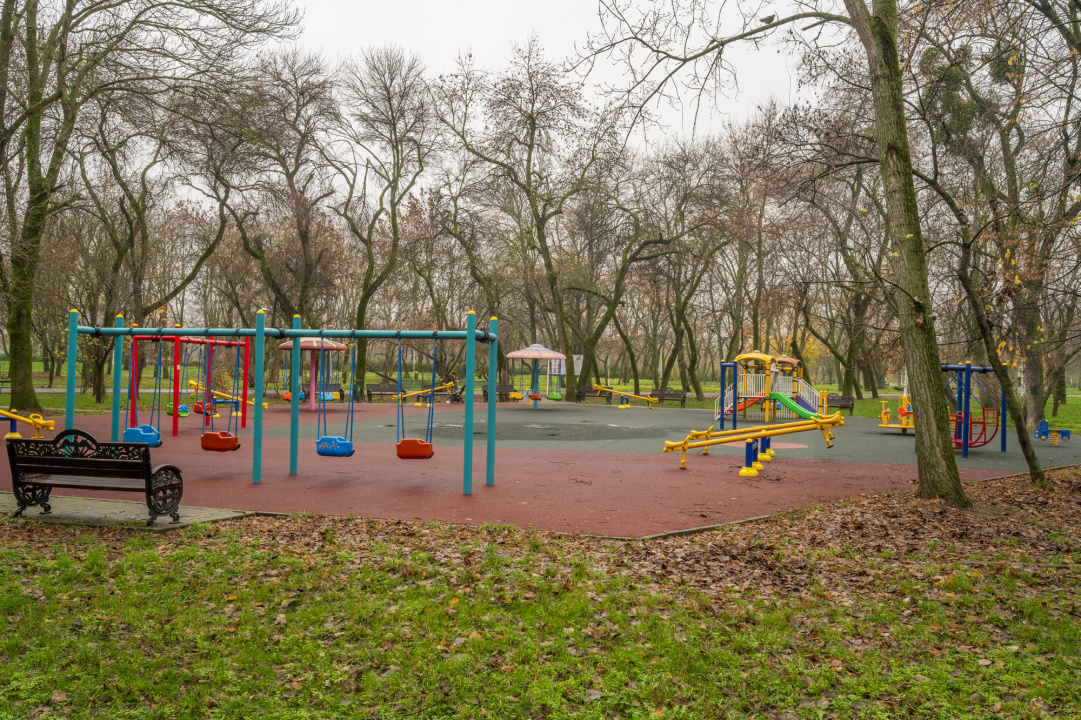 Apartament 2 camere Tineretului, cu priveliste catre parc 