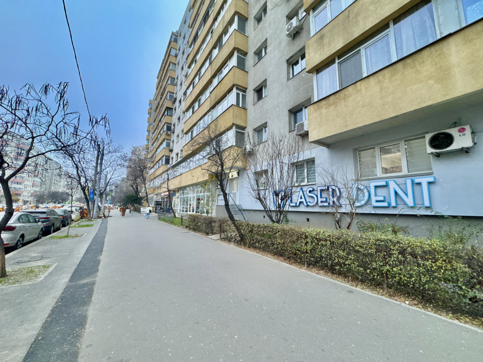 Un 3 camere corect. Si extrem de interesant!