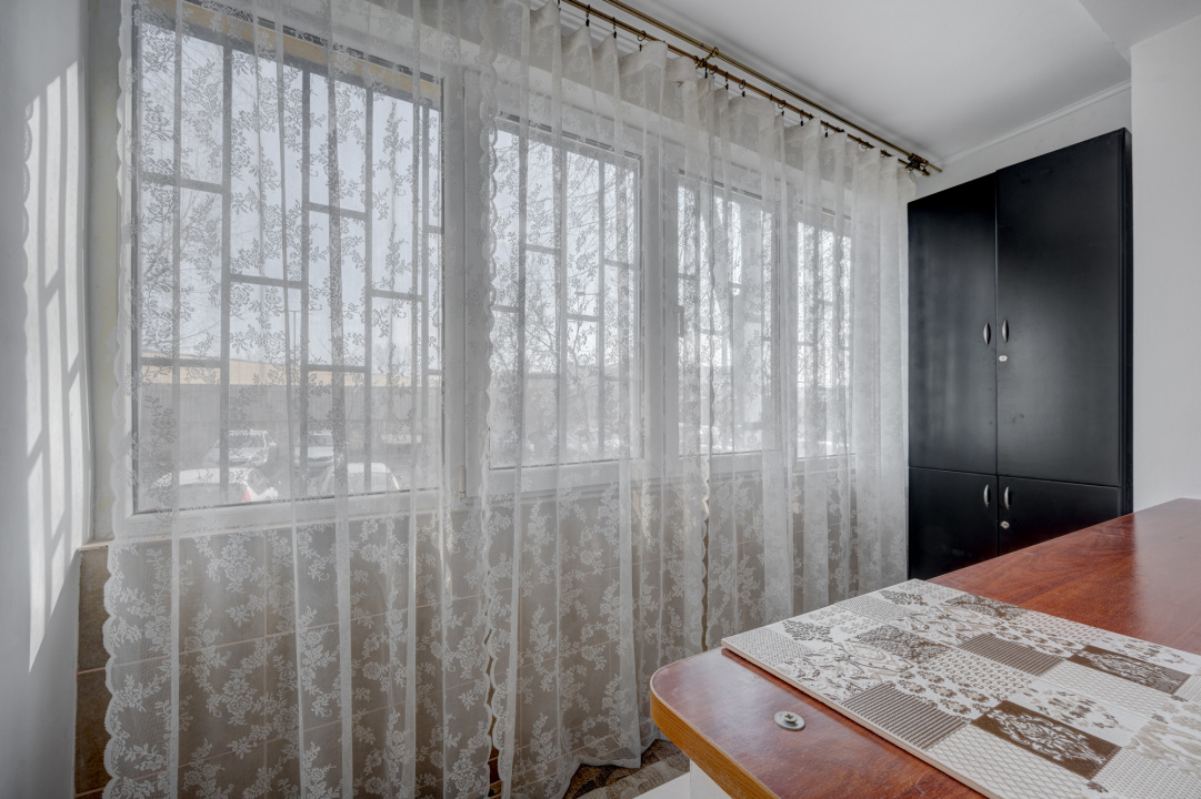 Apartament 3 camere parter, cu balcon, 10 min. Bucur Obor