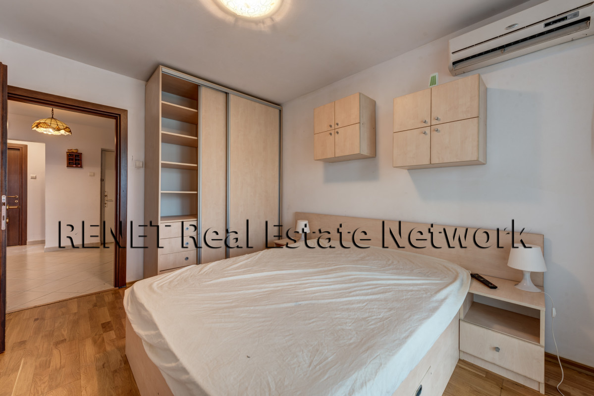 Apartament 4 camere Dristor, loc parcare, 7 min metrou