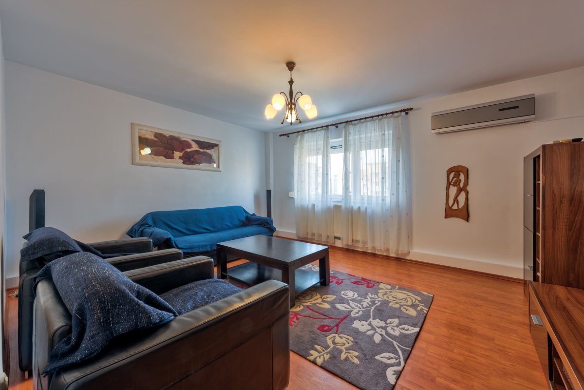 Apartament mobilat si utilat complet, 5 min Mall Vitan, cu loc de parcare