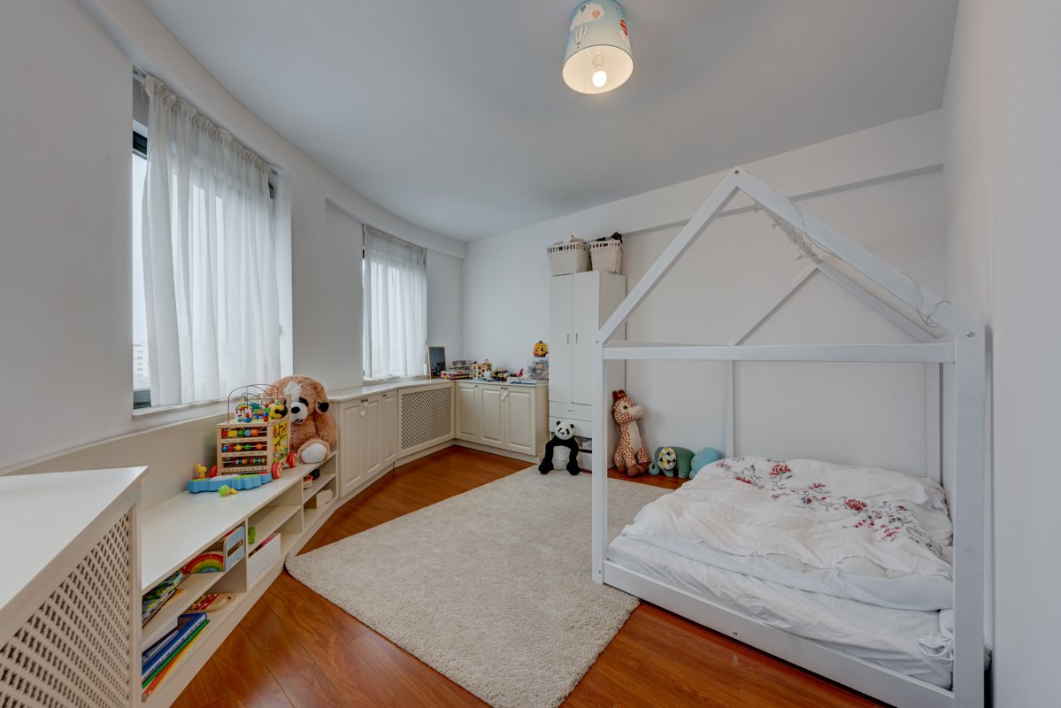 Apartament 3 camere modern, bloc nou, parcare subterana