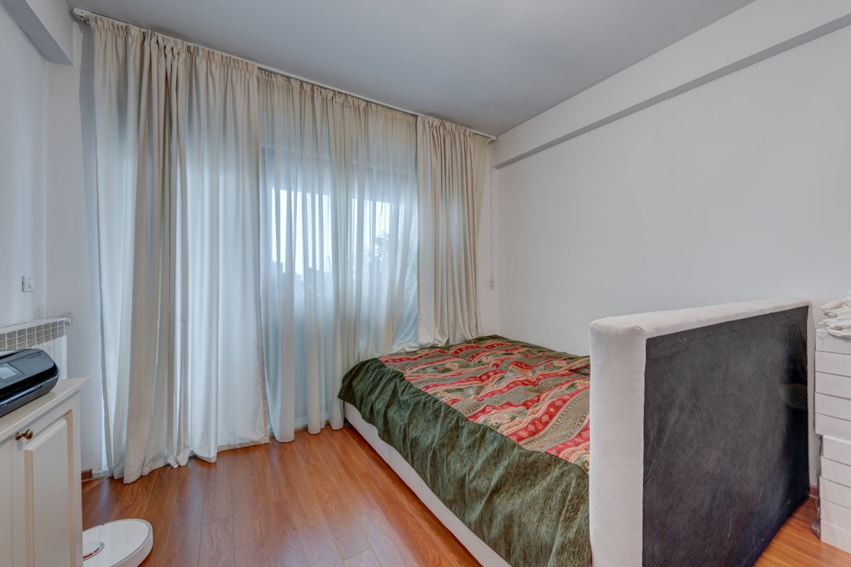 Apartament 3 camere modern, bloc nou, parcare subterana