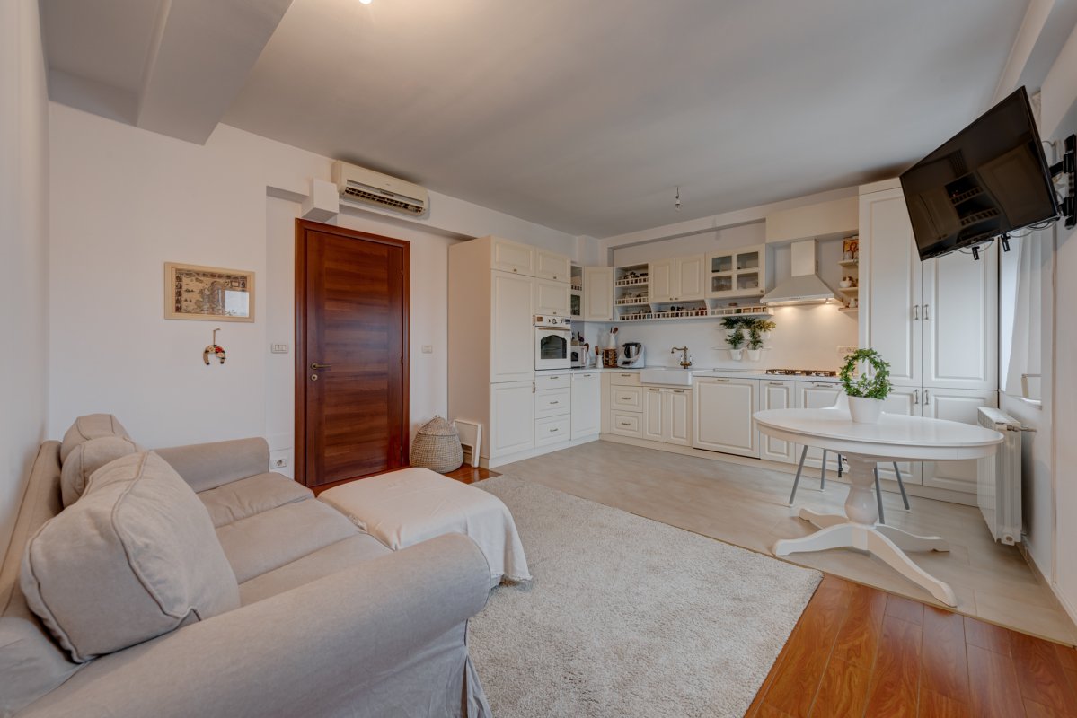 Apartament 3 camere modern, bloc nou, parcare subterana