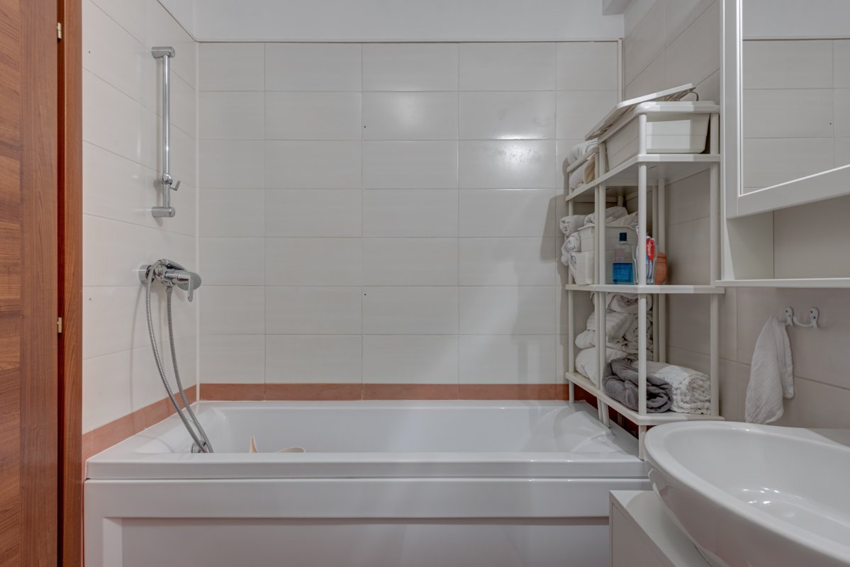 Apartament 3 camere modern, bloc nou, parcare subterana