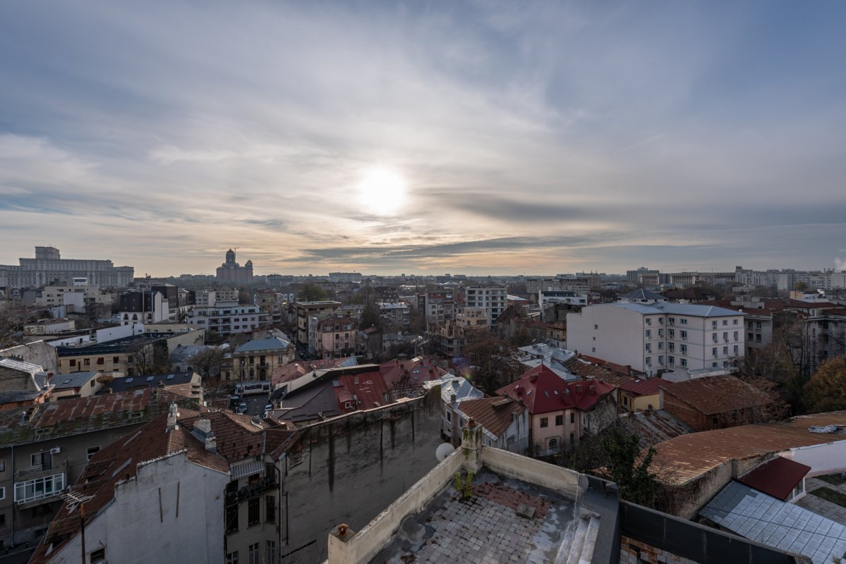 Mansarda de langa Cismigiu