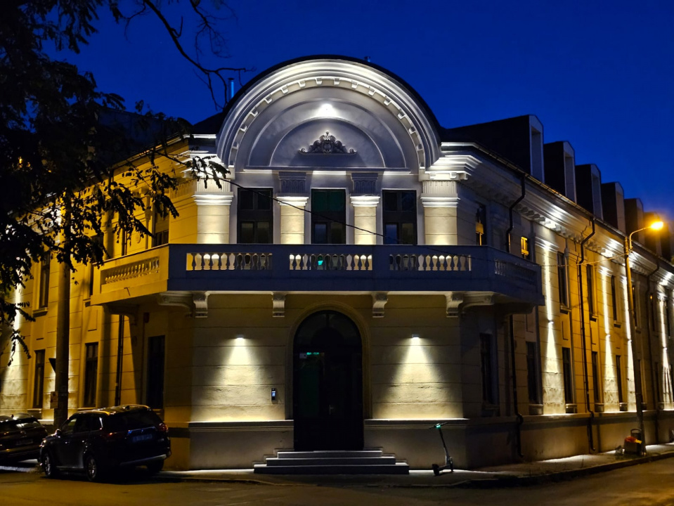 Apartament 2 camere Ultracentral Complex Carmen Sylva